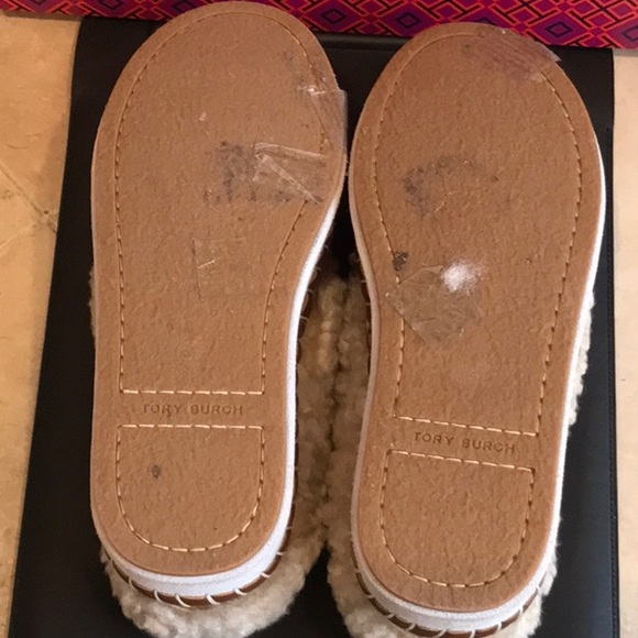 TORY BURCH SUEDE SHEARLING LOGO LOAFER SLIPPERS - Picture 7 of 10